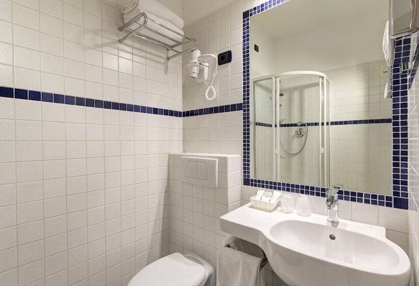 Economy Triple Room, San Giusto