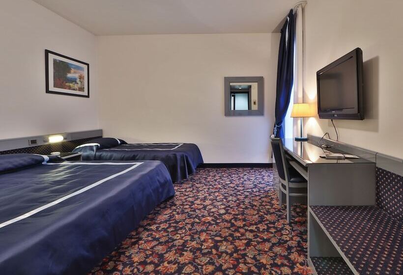 Economy Triple Room, San Giusto