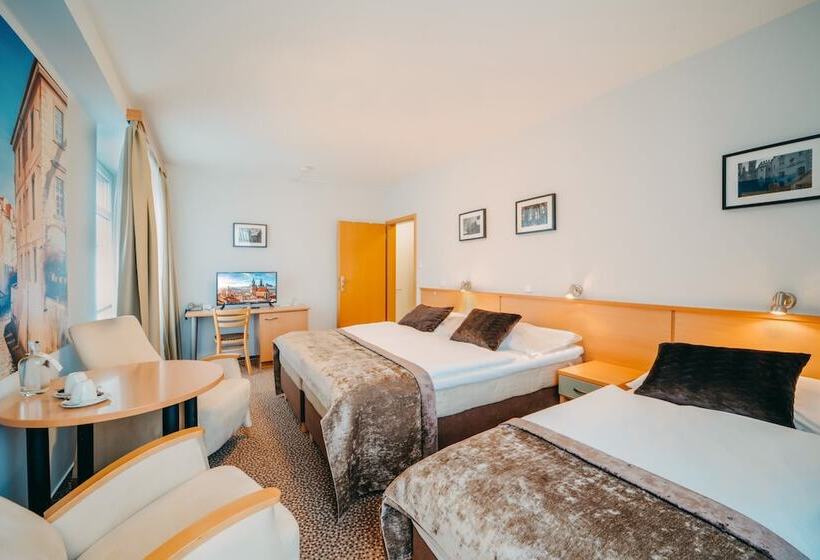 اتاق استاندارد سه نفره, Colorfactory Spa Hotel   Czech Leading Hotels