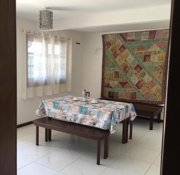 غرفة قياسية رباعية, Casas Coloniais