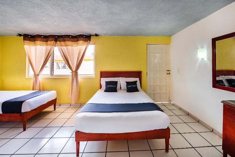 4 Bett Standardzimmer, Capital O Colón, Ciudad Guzmán Jalisco