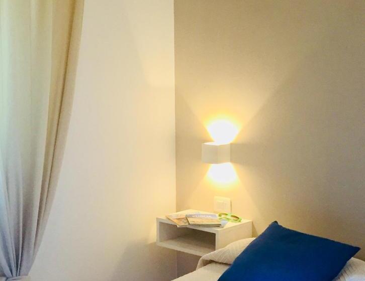 Apartamento 2 Dormitórios, Villaggio Sant'andrea