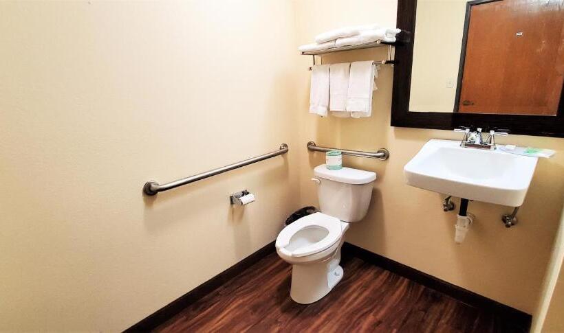 Стандартный Номер Кровать Кинг, Travel Inn And Suites  Sikeston Miner I 55 Exit 67