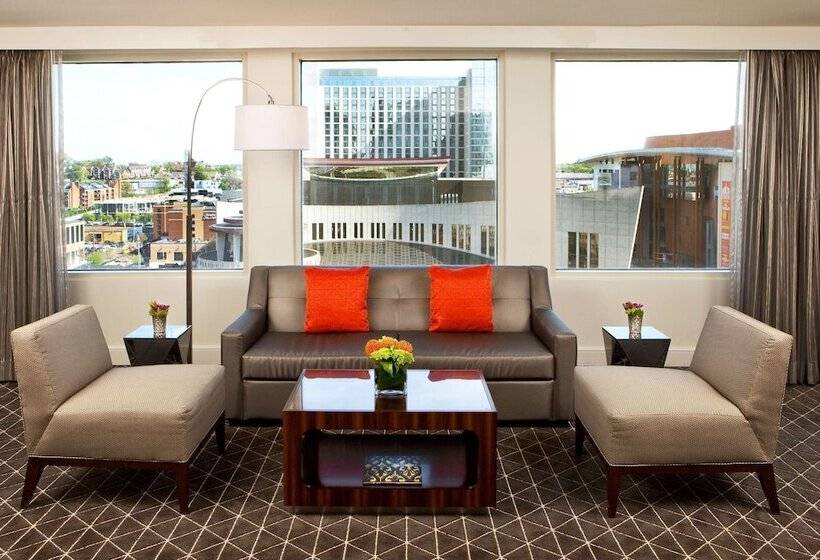 Suite Łóżko King Size, Hilton Nashville Downtown