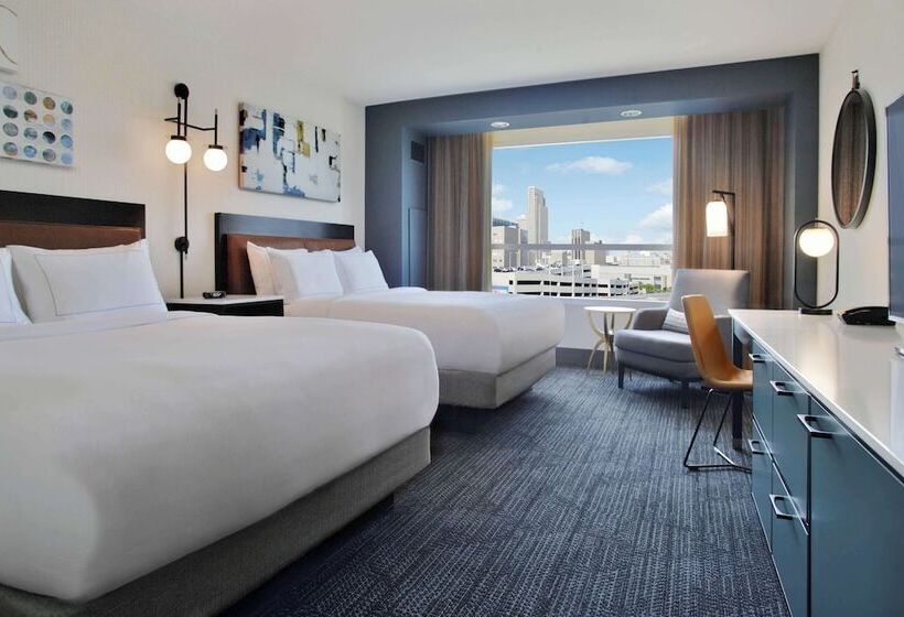 Номер Deluxe Адаптированный для Инвалидов, Hilton Omaha