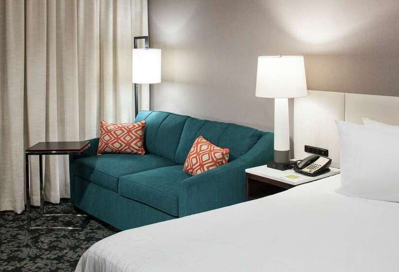 Номер Премиум, Hilton Omaha