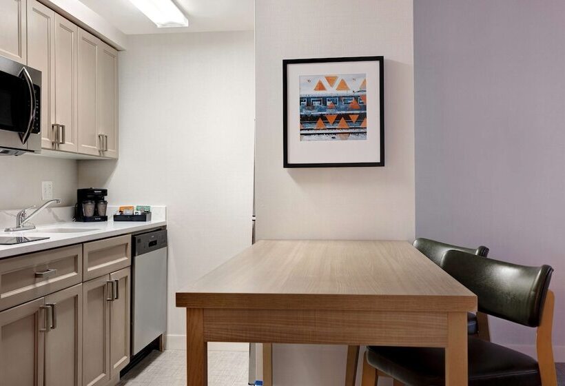 Люкс, Homewood Suites By Hilton Lansdale