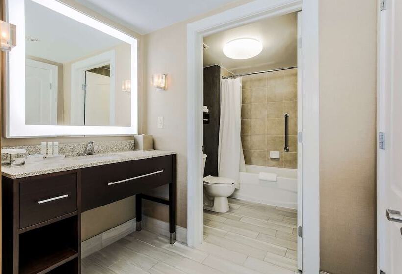 Люкс 2 Спальни, Homewood Suites Melville