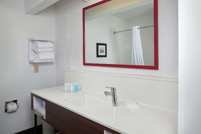 Стандартный Номер Кровать Кинг, Hampton Inn Shelbyville