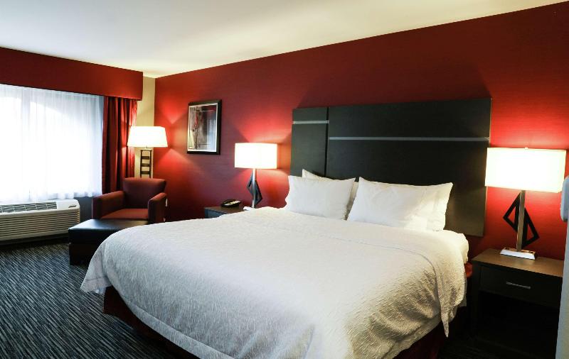 스탠다드 룸 킹사이즈 침대, Hampton Inn & Suites Temecula