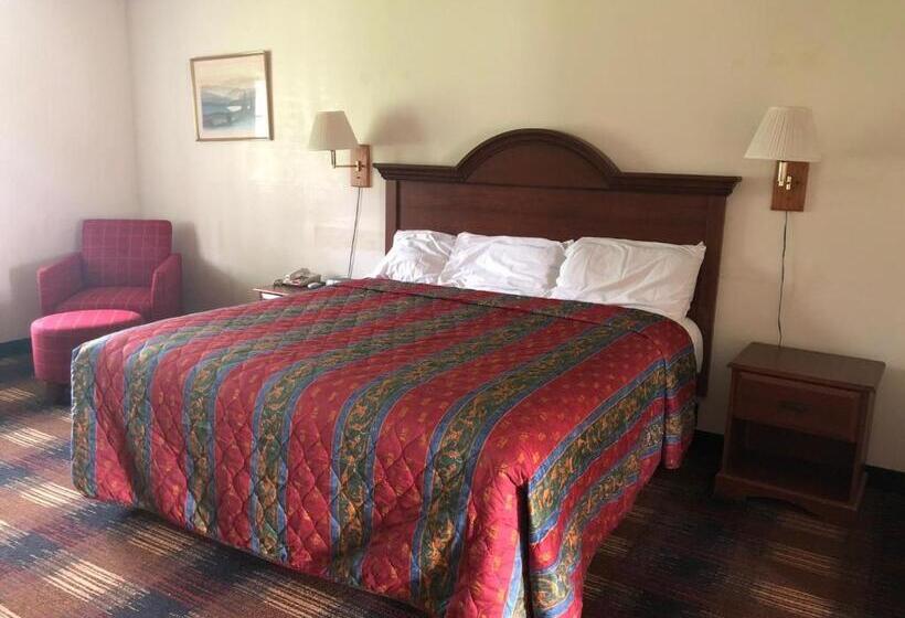 Стандартный Номер Кровать Кинг, Red Carpet Inn Syracuse Airport