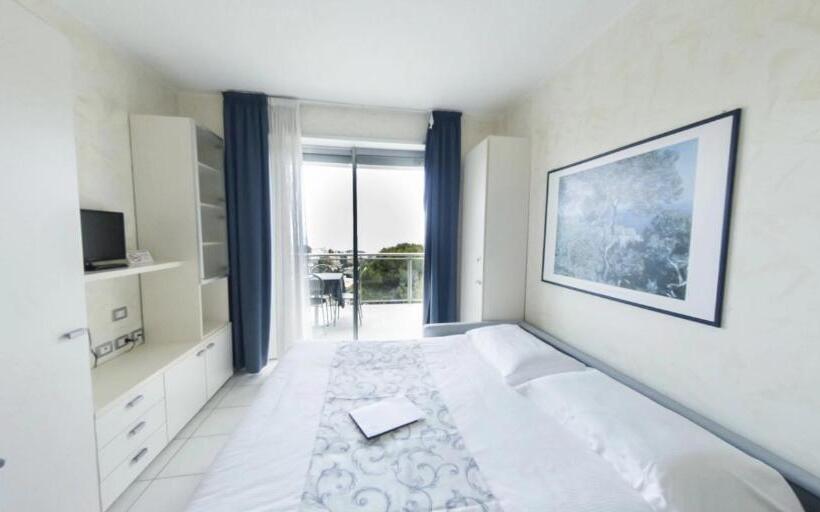 آپارتمان 1 خوابه با چشم‌انداز دریا, Residence Modus Vivendi