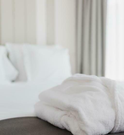Suite Executiva, Lumen Hotel & The Lisbon Light Show