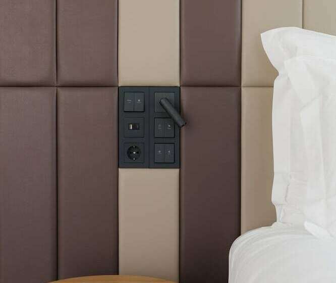 Suite Executiva, Lumen Hotel & The Lisbon Light Show