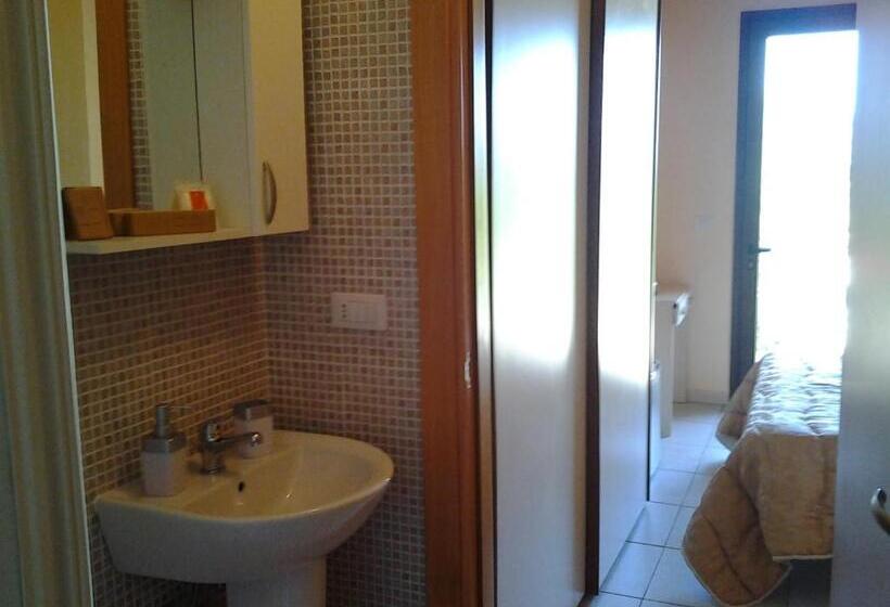 Номер Стандарт, B&b Alicino