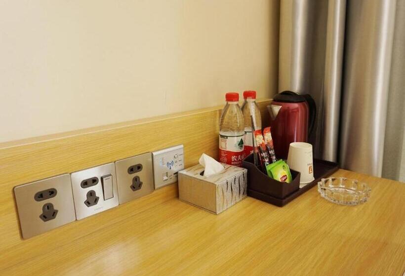 Номер Superior, 7days Premium Zhengzhou Fangte Green Expo Park Branch