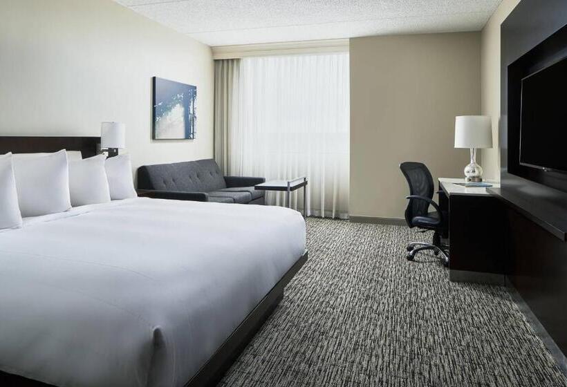 Стандартный Номер Кровать Кинг, Cleveland Marriott East
