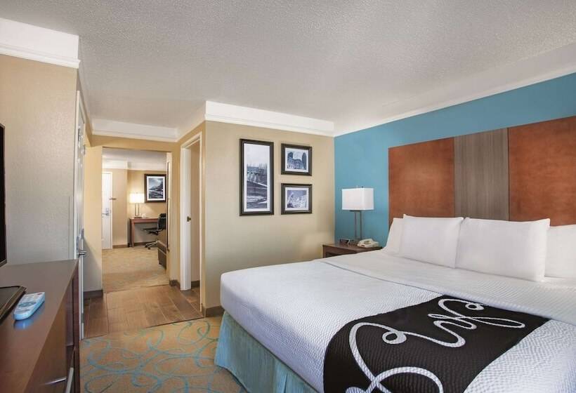 اتاق لوکس, La Quinta By Wyndham Elizabethtown
