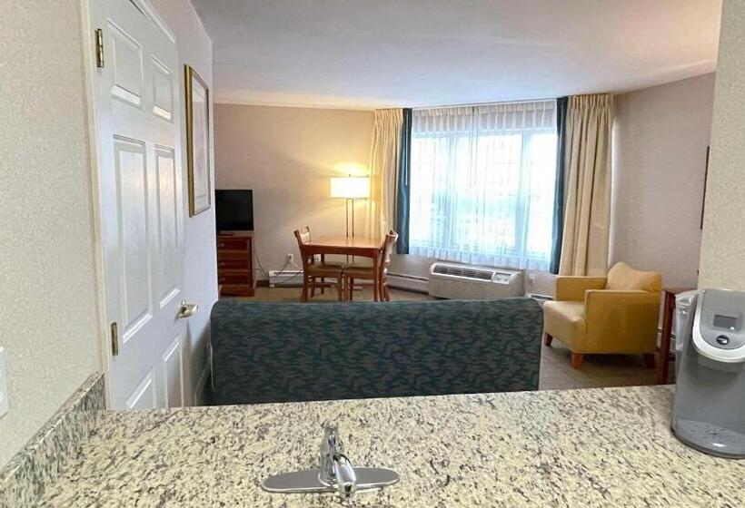 Люкс Повышенной Комфортности, Smart Suites, Ascend Hotel Collection