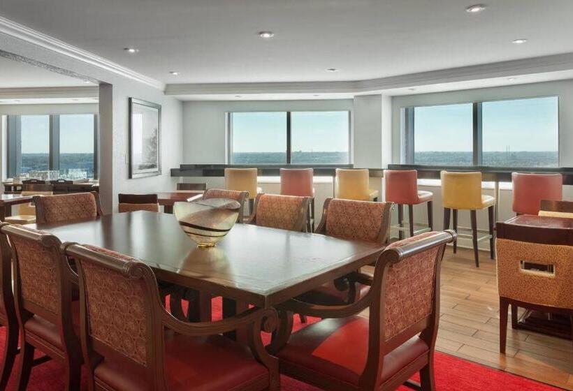キングサイズベッドのスタンダードルーム, West Palm Beach Marriott