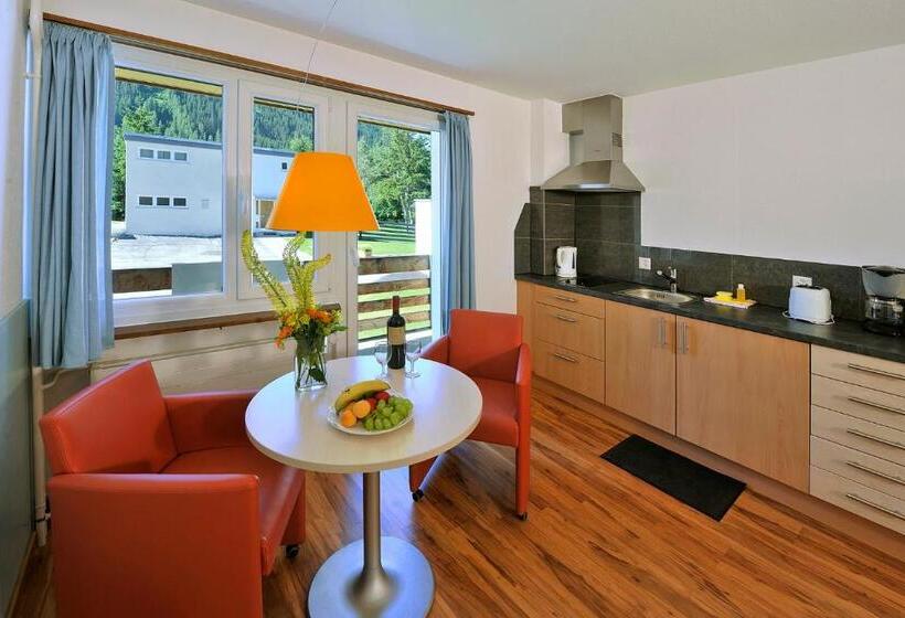 استودیوی استاندارد, Private Holiday Homes By Solaria