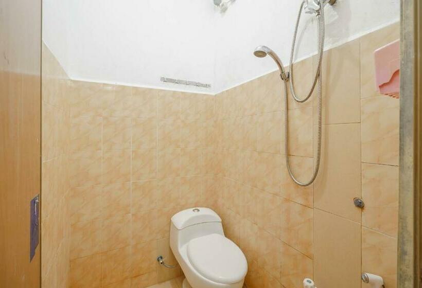اتاق استاندارد, Reddoorz Syariah Near Watervang Lubuk Linggau 2