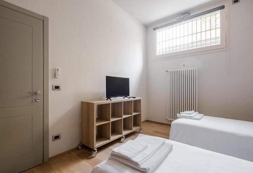 آپارتمان 3 خوابه, Aparthotel Sant Orsola