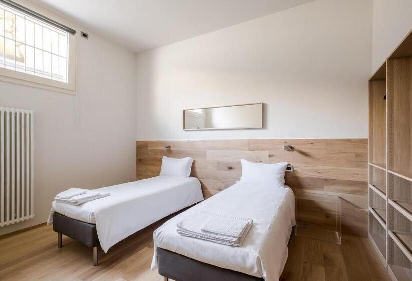 آپارتمان 3 خوابه, Aparthotel Sant Orsola
