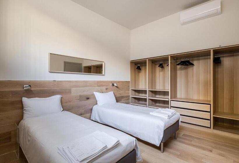 آپارتمان 3 خوابه, Aparthotel Sant Orsola