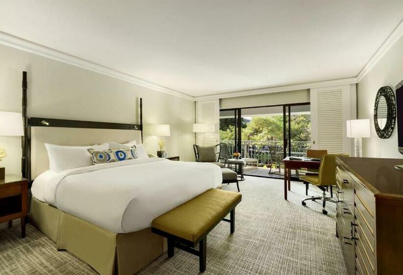 스탠다드 룸 킹사이즈 침대, Fairmont Orchid Gold Experience