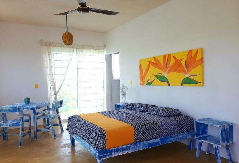 اتاق اساندارد با چشم‌انداز جانبی به دریا, Casa Vainilla Holbox Island