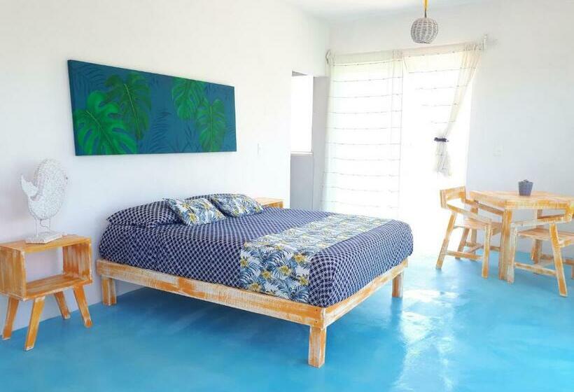 اتاق اساندارد با چشم‌انداز جانبی به دریا, Casa Vainilla Holbox Island