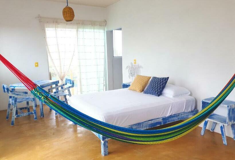اتاق اساندارد با چشم‌انداز جانبی به دریا, Casa Vainilla Holbox Island