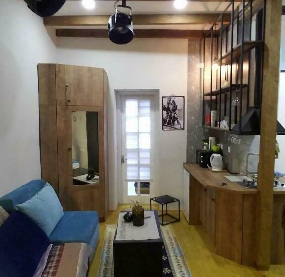 آپارتمان 1 خوابه, Cozy Home In Old Tbilisi