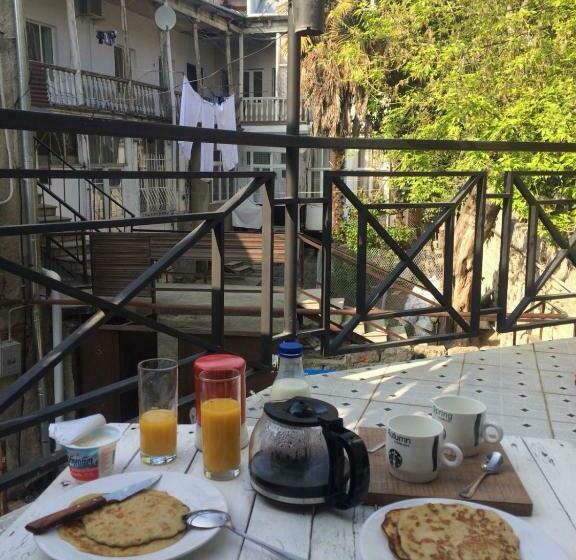 آپارتمان 1 خوابه, Cozy Home In Old Tbilisi
