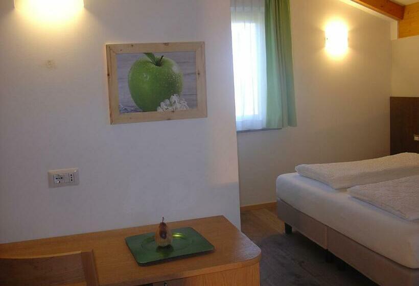 스탠다드 트리플 룸, Agriturismo Girasole