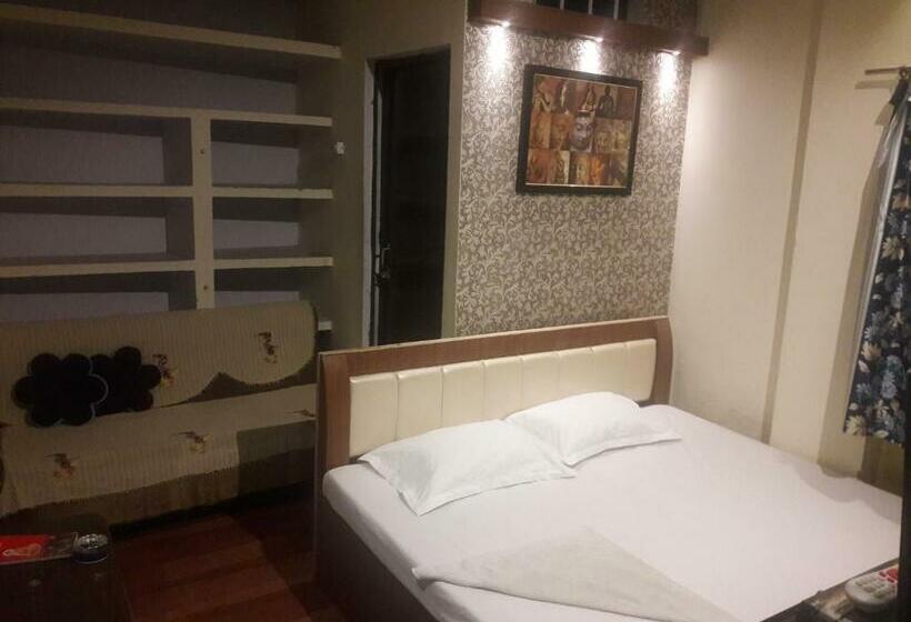 经济房, Buddha Guest House