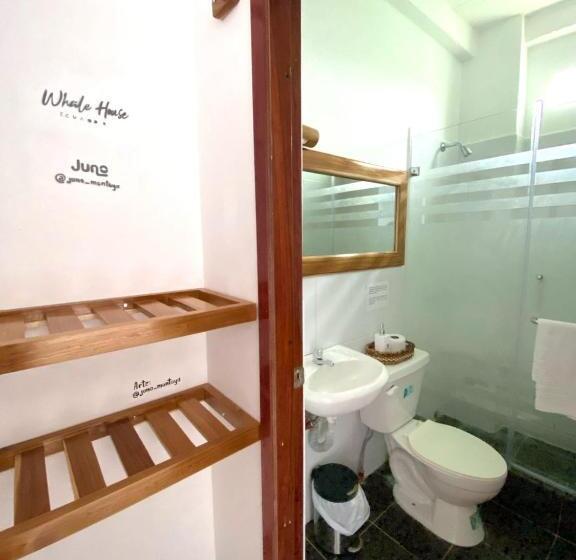 اتاق سوپریور چهار تخته, Whale House