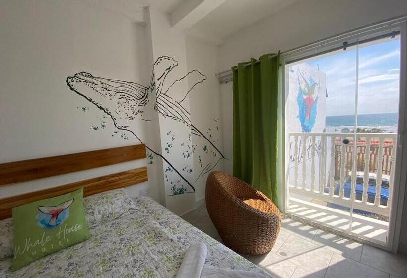 اتاق استاندارد با بالکن, Whale House