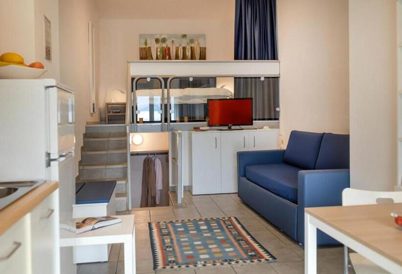 1 Bedroom Apartment Lake View, Roma Apart