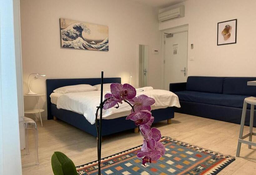 استودیوی استاندارد, Roma Apart