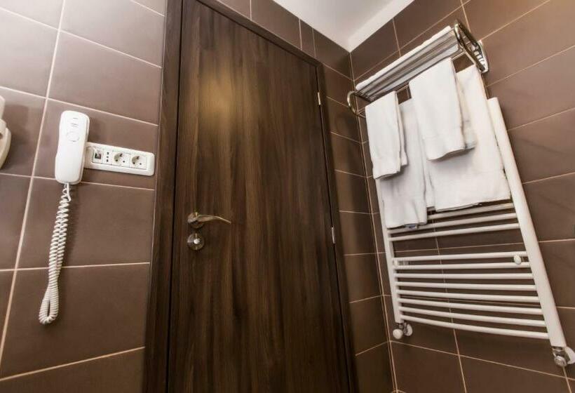 اتاق استاندارد, Grand Hotel Belvedere