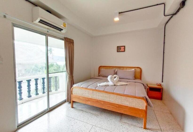اتاق لوکس, Bangsaphan Resort