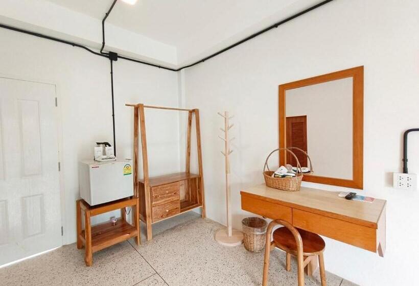 اتاق لوکس, Bangsaphan Resort