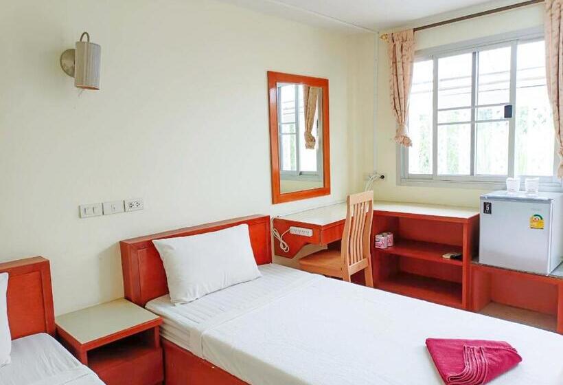 اتاق سوپریور, Bangsaphan Resort