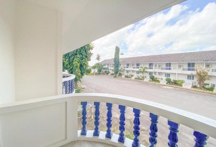 اتاق استاندارد با بالکن, Bangsaphan Resort