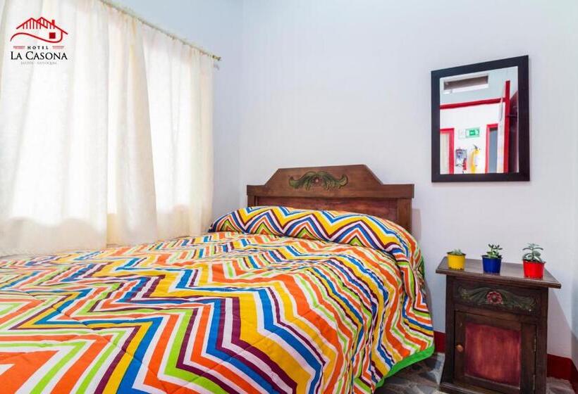 اتاق استاندارد یک نفره, La Casona
