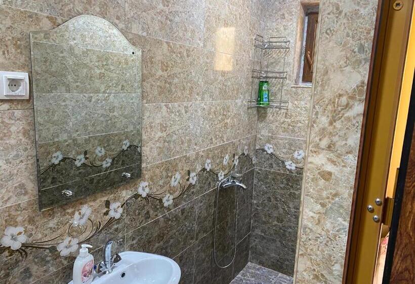 اتاق استاندارد, Karine B&b
