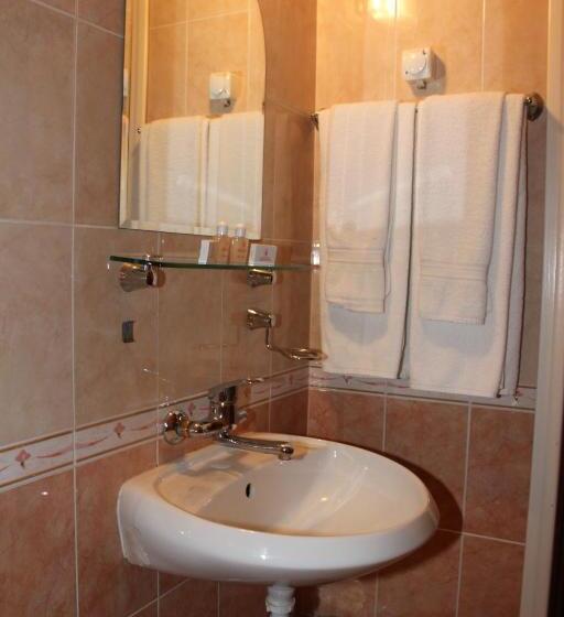 سوییت جونیور, Family Hotel Residence