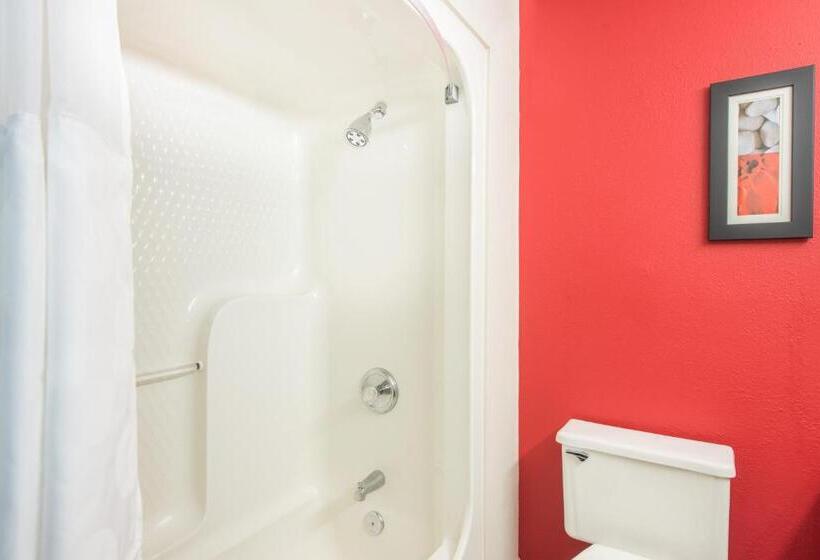 Standard Studio Kingsize Seng, Ramada By Wyndham Springfield North